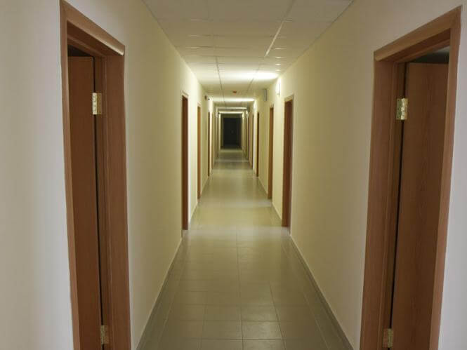 коридор в общежитии